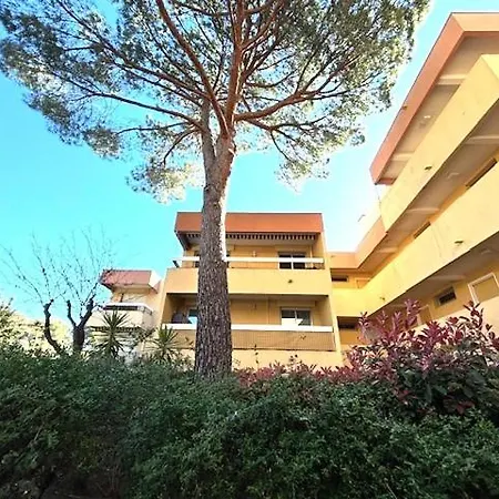 Estivales 2 Appartement *