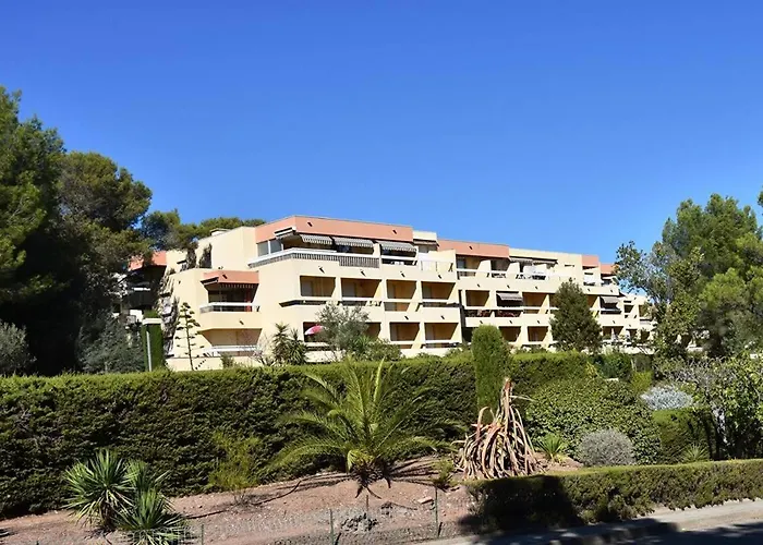 Estivales 2 * Saint-Raphael (Var)